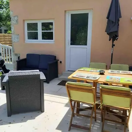 Othello Апартаменты Суйак